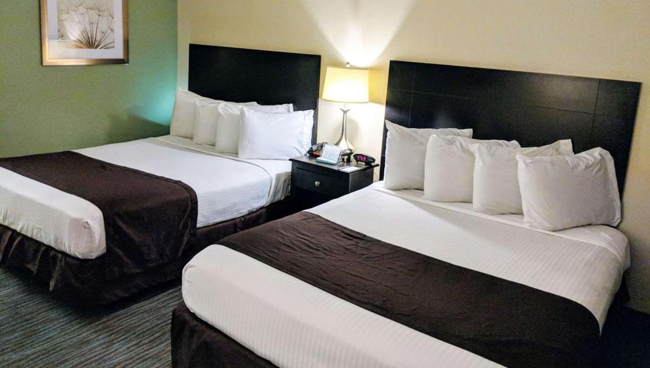 סנט פרנציסוויל Hotel Francis מראה חיצוני תמונה