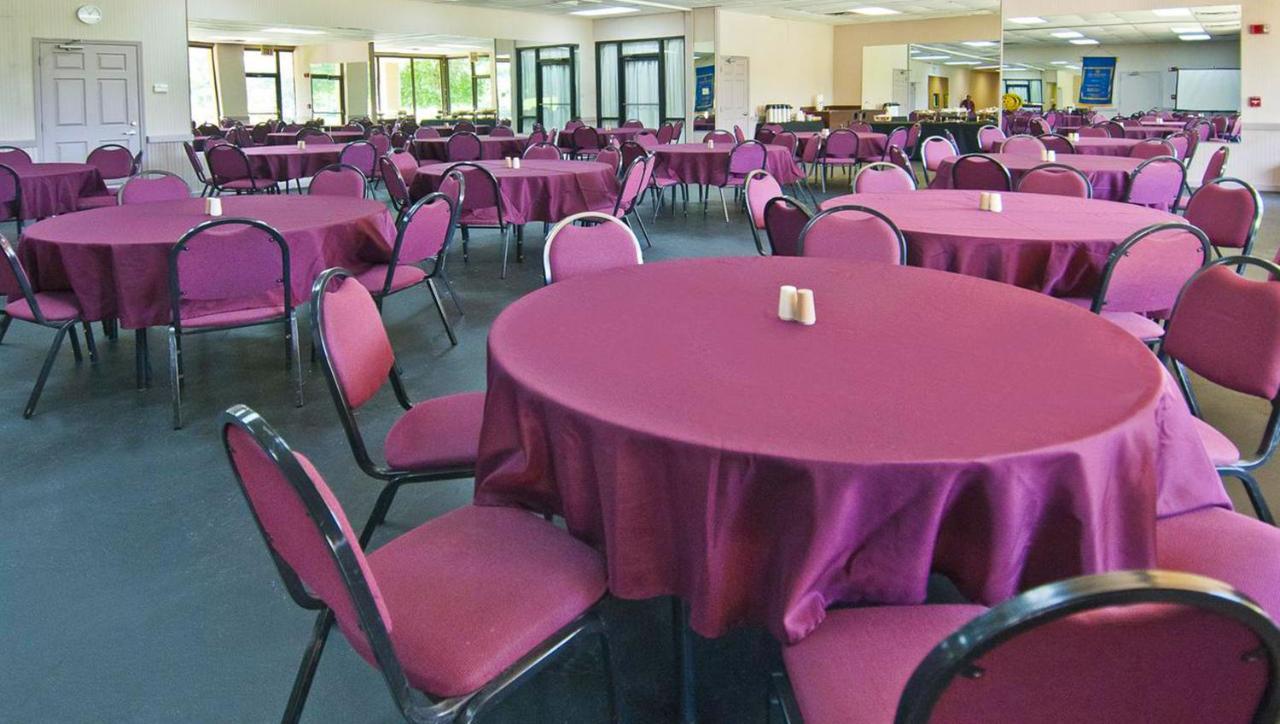 סנט פרנציסוויל Hotel Francis מראה חיצוני תמונה